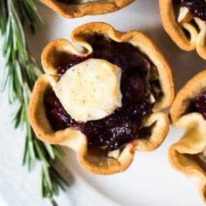 Keto brie and cranberry cups