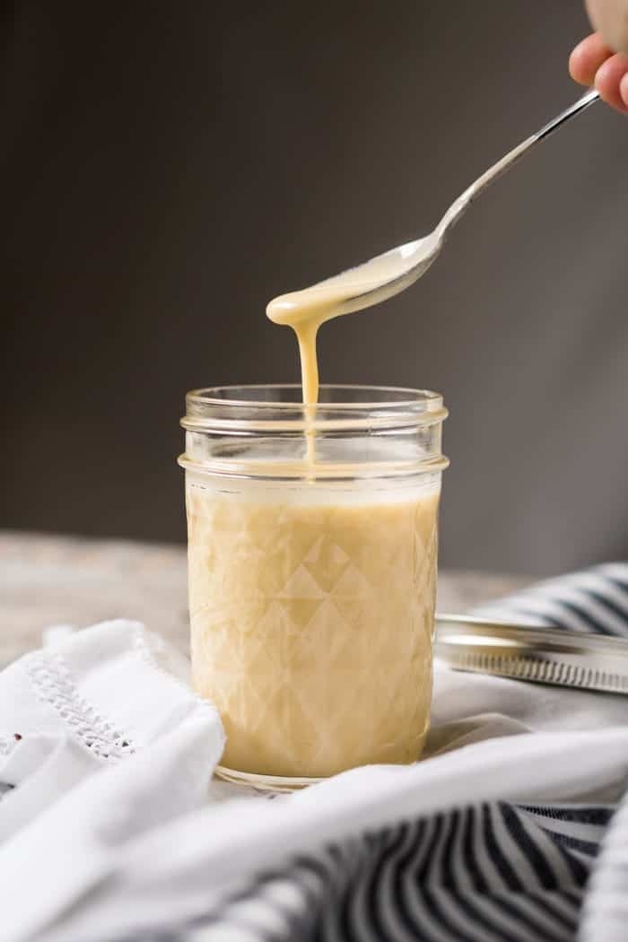 Paleo, Dairy Free & Keto Bulletproof Coffee Creamer ☕ #keto #paleo #healthyrecipes #ketobreakfast